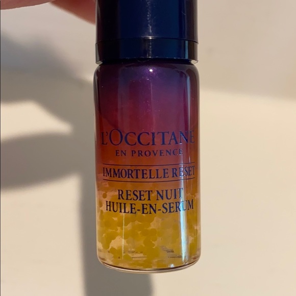 L’OCCITANE boxed gift set - Picture 3 of 11